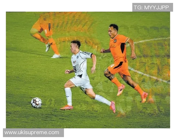 广州足球明星的崛起与荣耀探秘:谁是这座城市的足球之光