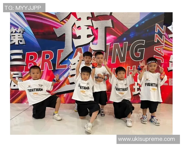 街舞巨献：探秘广州街舞队的灵活性